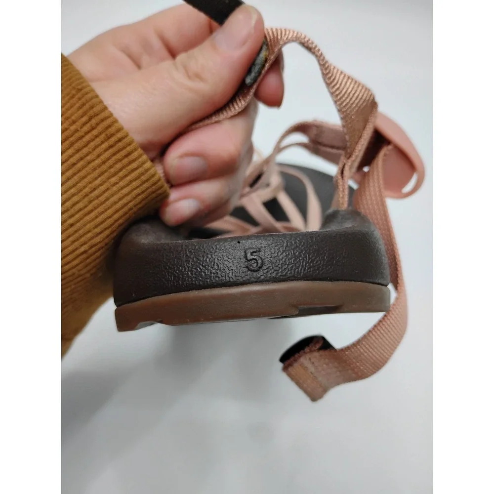 Chaco Rose Gold Shiny kids Girls Youth sandals size US 5 UK 4 EU 36 Pink